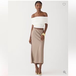 Elegant Tan Midi Skirt